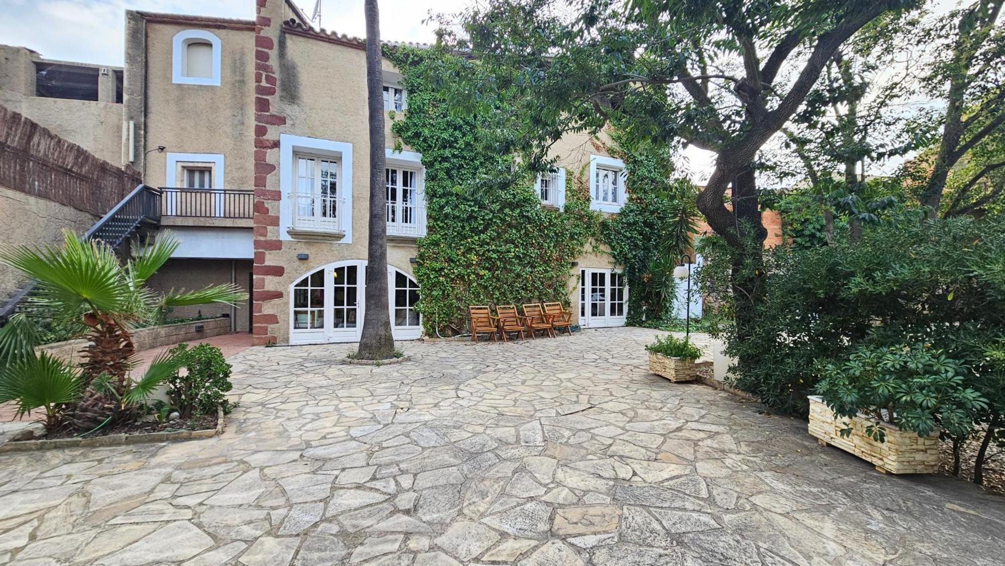 Cal Peyri Villa *